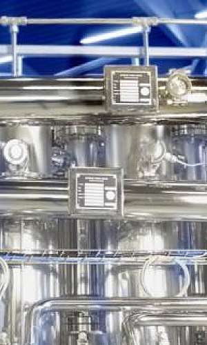 Destilador de água para laboratório