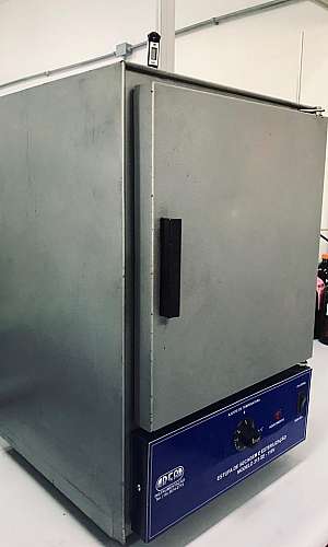 Laboratório de analise de óleo isolante Laboratório de analise de óleo isolante