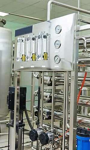 Sistema de desmineralização de água Sistema de desmineralização de água