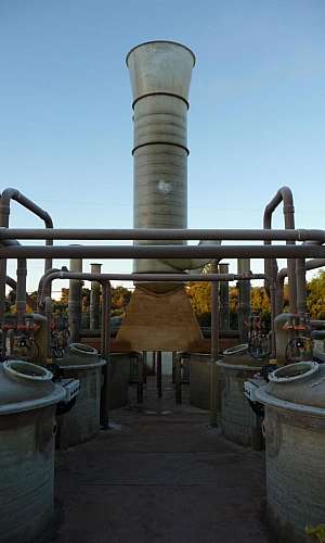 Tratamento biológico de efluentes industriais	 Tratamento biológico de efluentes industriais